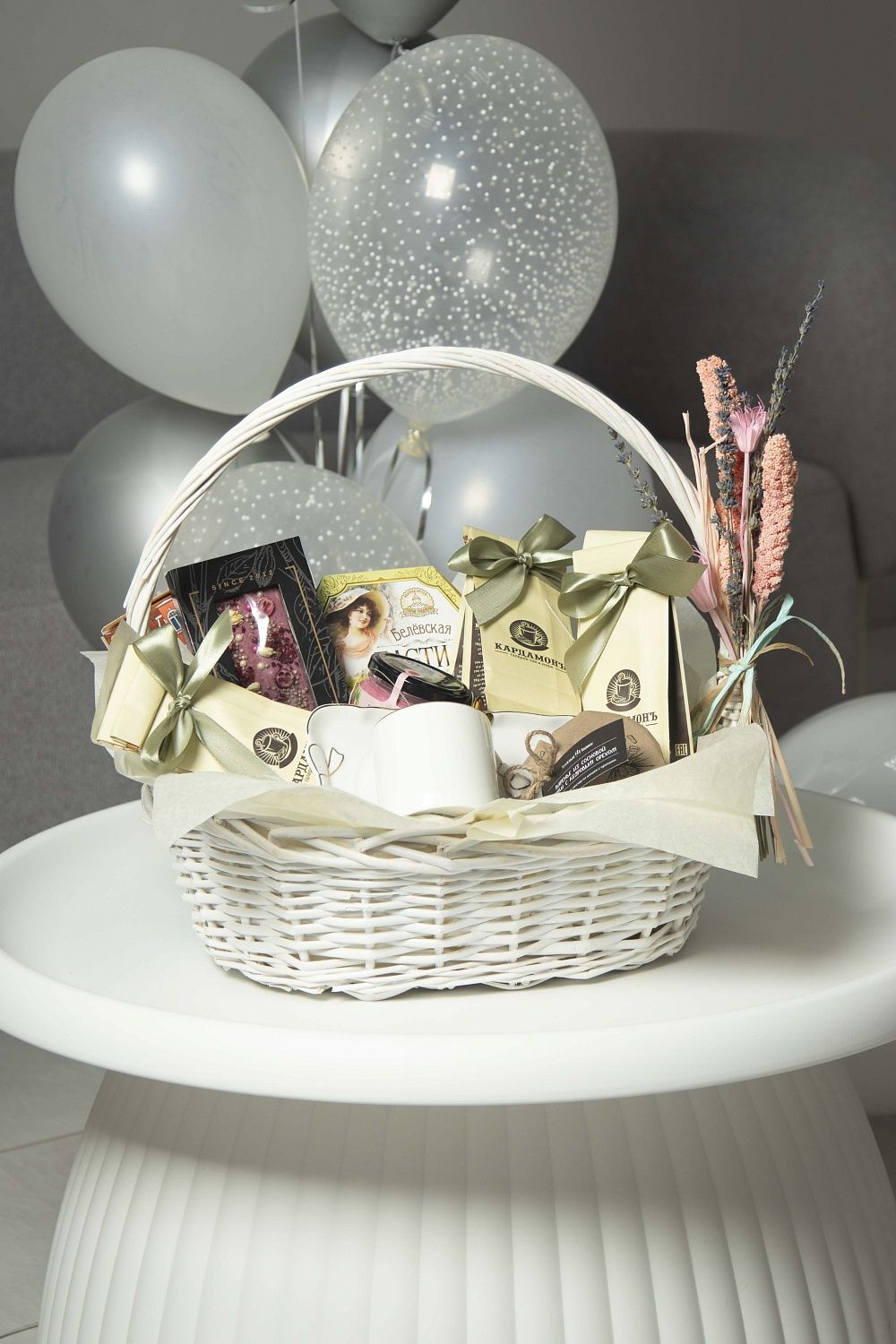 Подарочная корзина Купчиха за чаем