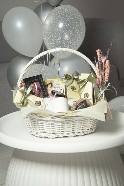 Подарочная корзина Купчиха за чаем